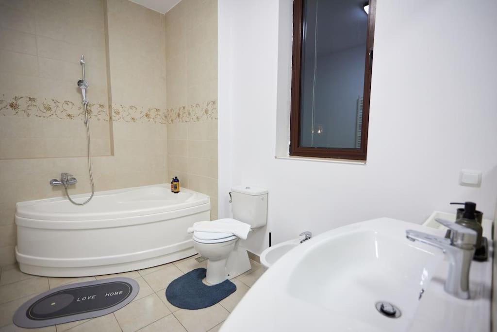 Caragiale Apartment Bukarest Kültér fotó
