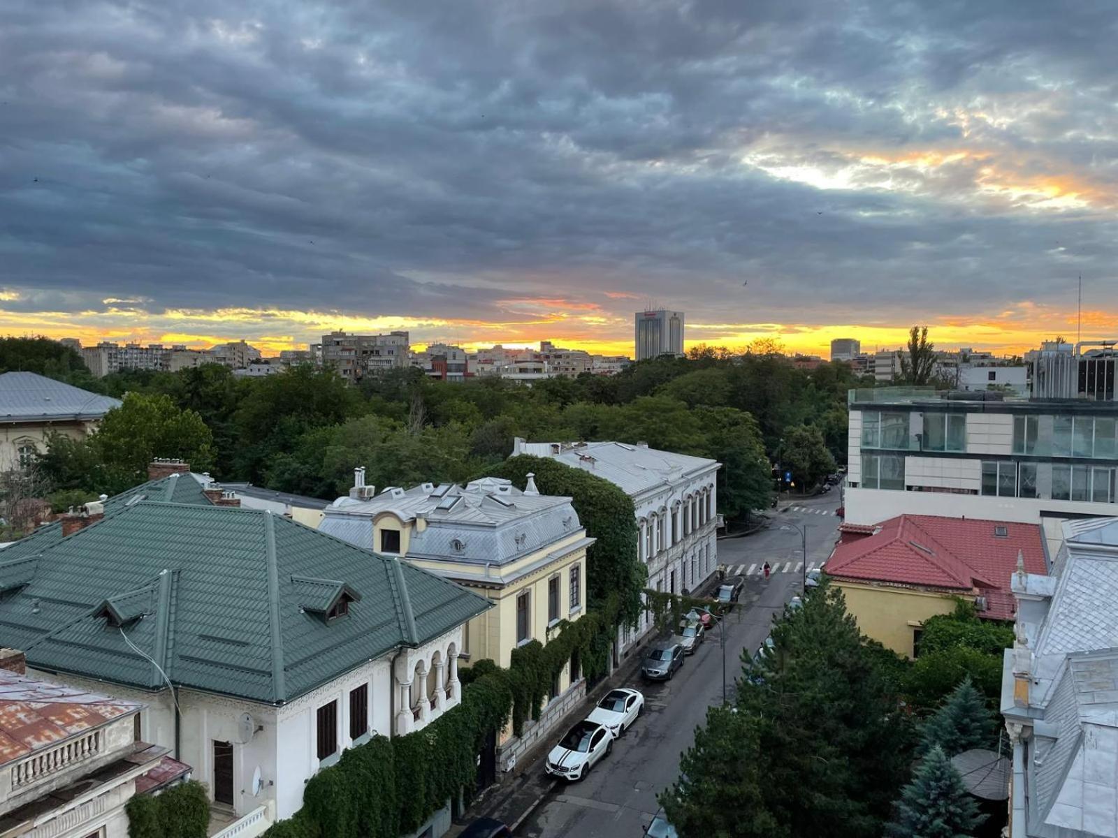 Caragiale Apartment Bukarest Kültér fotó